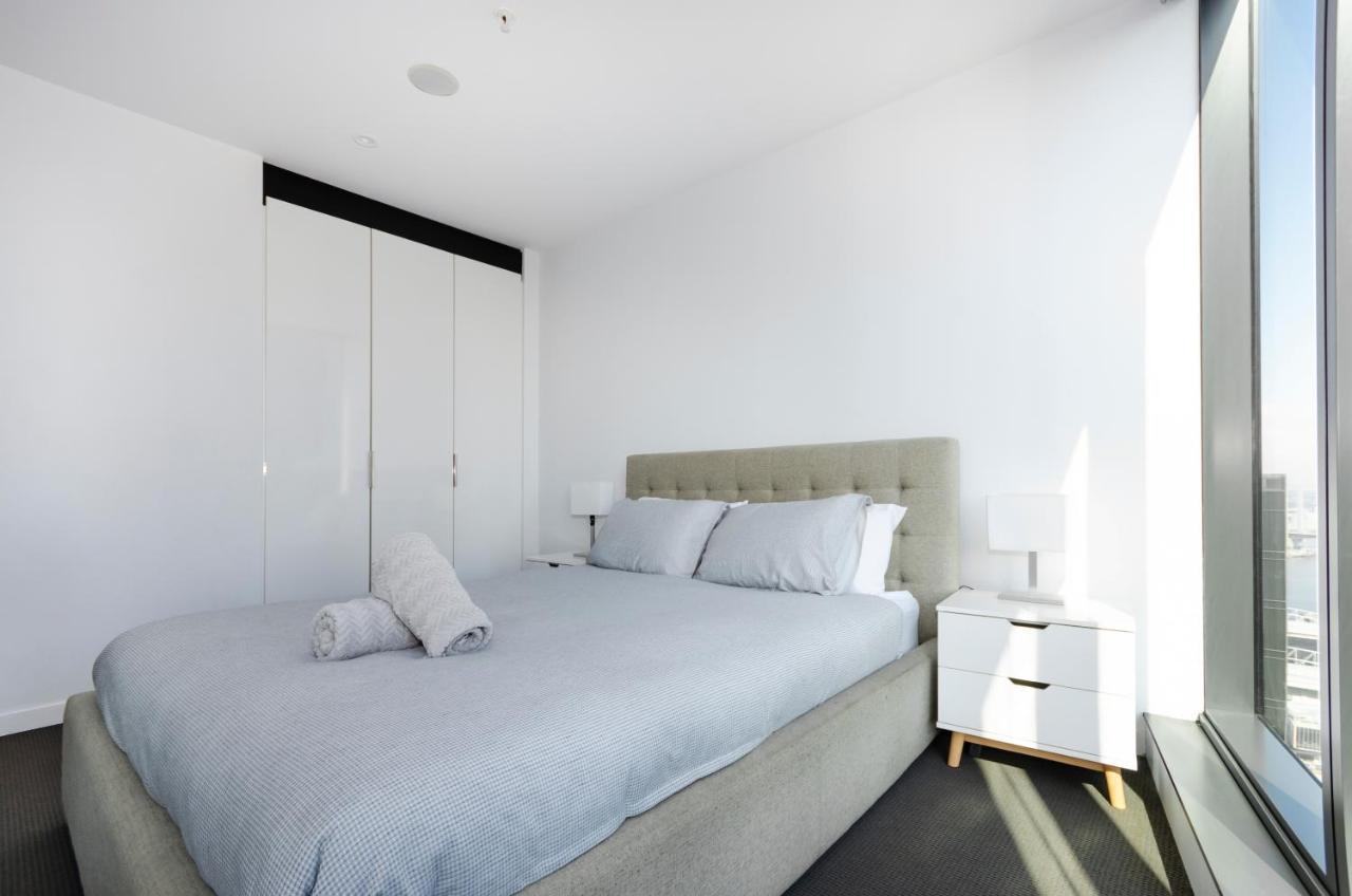 2Br Cbd Pad, City Views, Free Parking, Pool, Gym Мельбурн Экстерьер фото