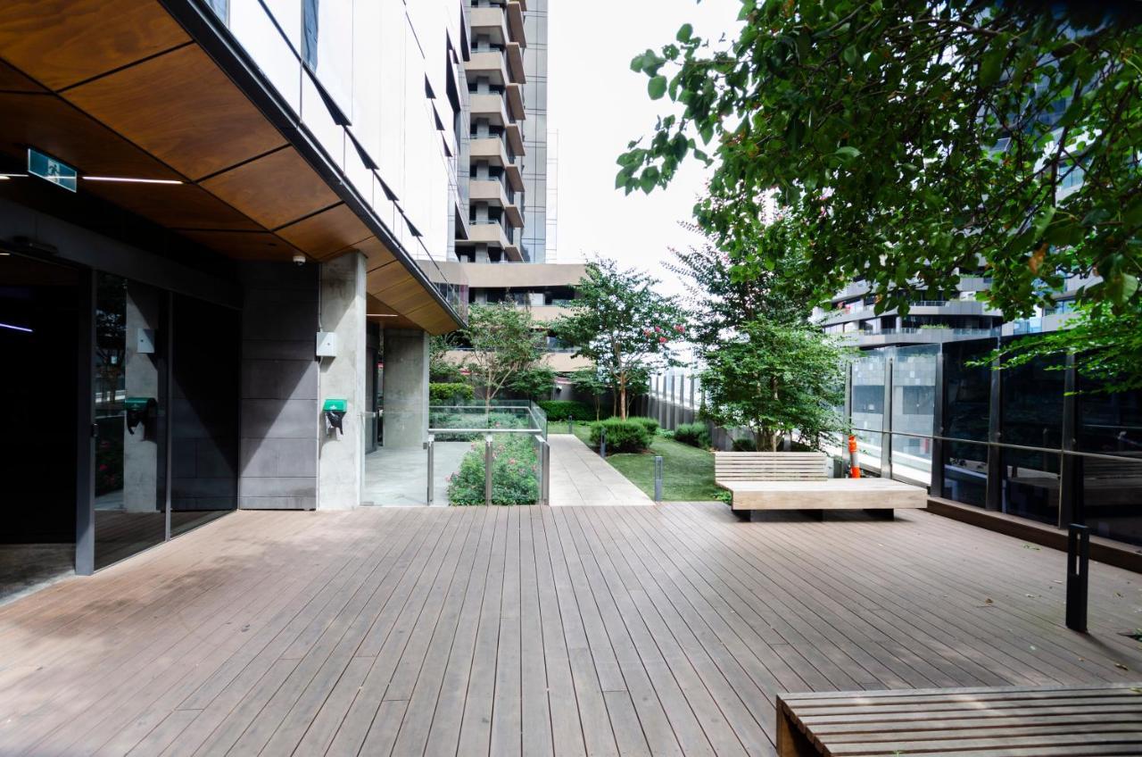 2Br Cbd Pad, City Views, Free Parking, Pool, Gym Мельбурн Экстерьер фото