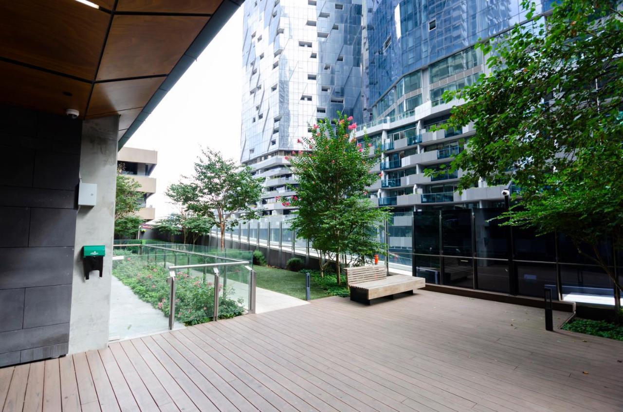 2Br Cbd Pad, City Views, Free Parking, Pool, Gym Мельбурн Экстерьер фото